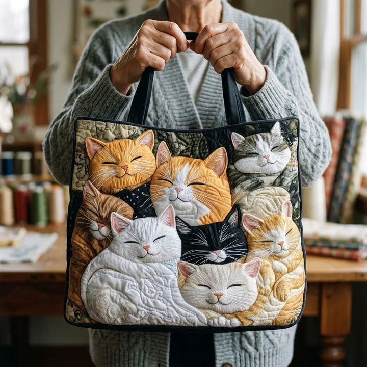 Sleeping Kittens Handmade Bags — Céline de Montréal — view 2