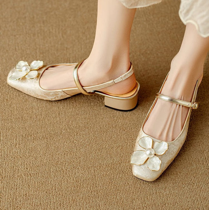 Eloise Elegant Pumps Pumps — Céline de Montréal — view 4