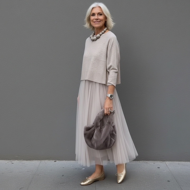 Emmie Elegant Two-Piece Set Two-Piece Sets — Céline de Montréal — view 16