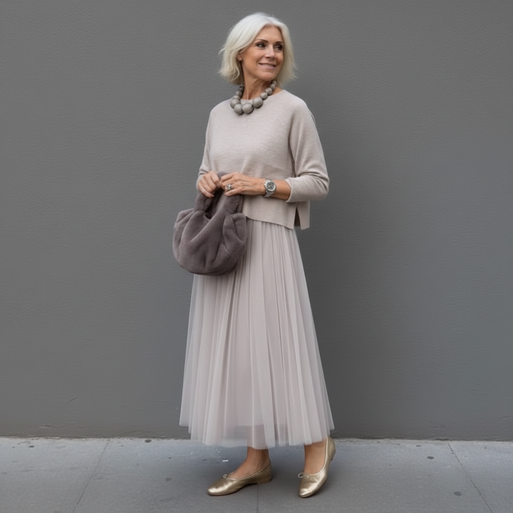 Emmie Elegant Two-Piece Set Two-Piece Sets — Céline de Montréal — view 15