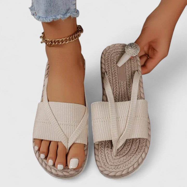 Estelle orthopedic sandals Céline de Montréal