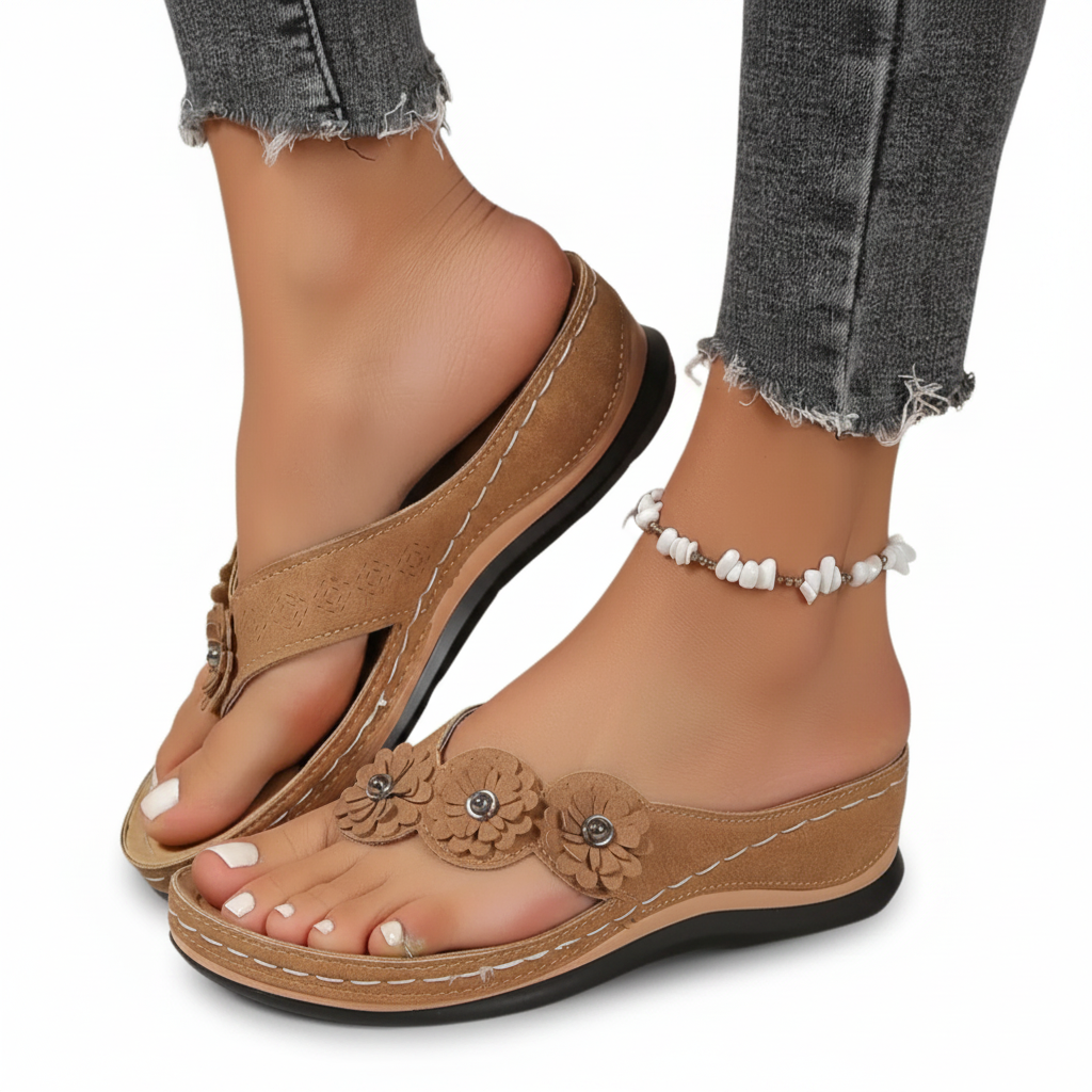Héloïse orthopedic sandals Céline de Montréal