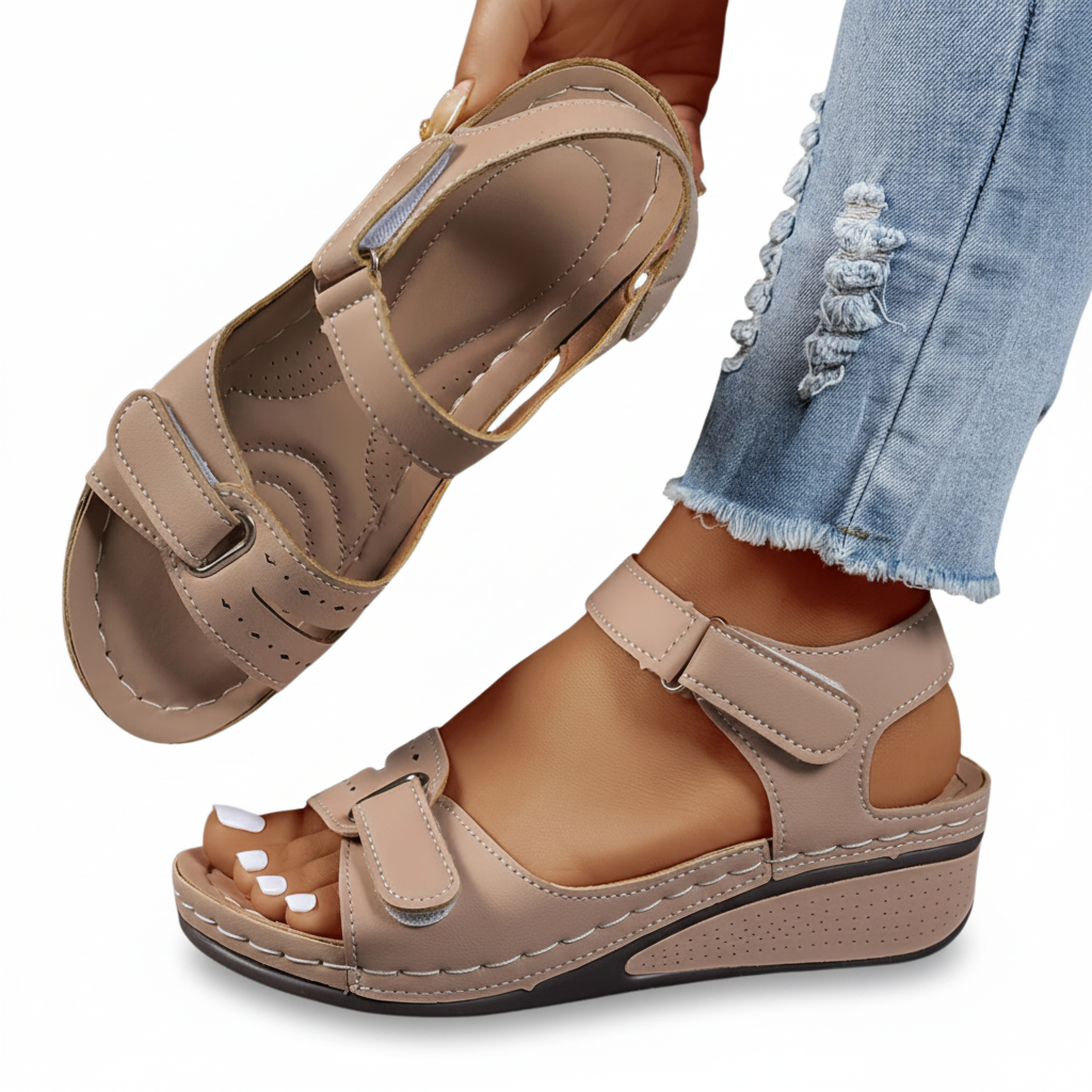 Axelle orthopedic sandals Céline de Montréal