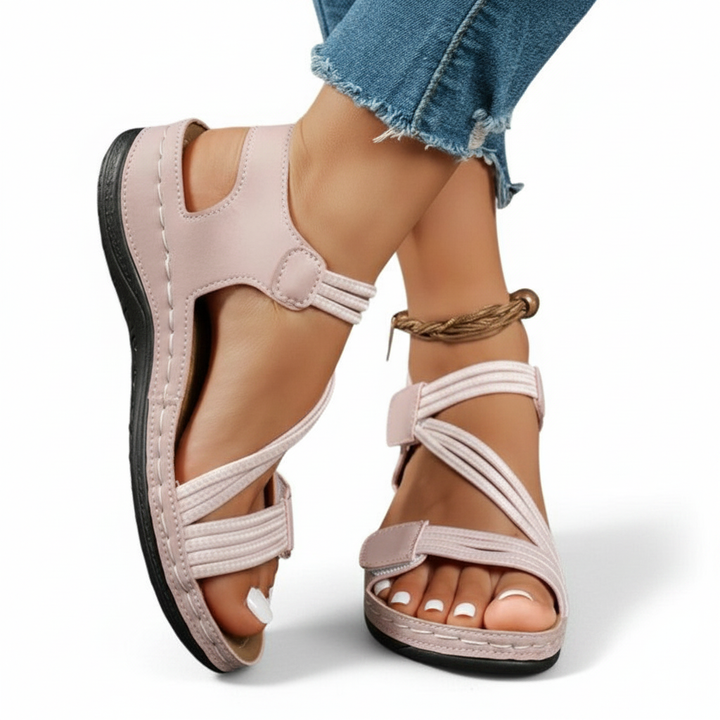 Léonie orthopedic sandals Céline de Montréal