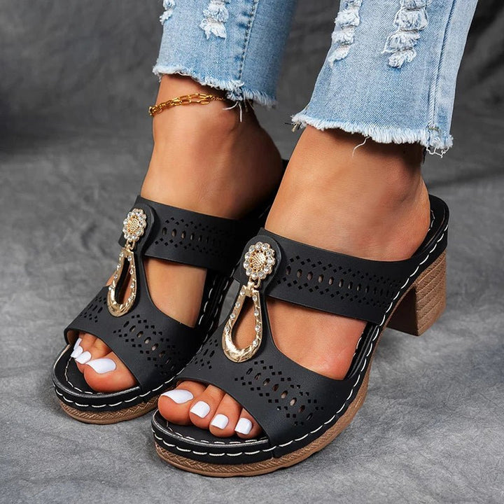 Nora Orthopedic Sandals — Céline de Montréal — view 5