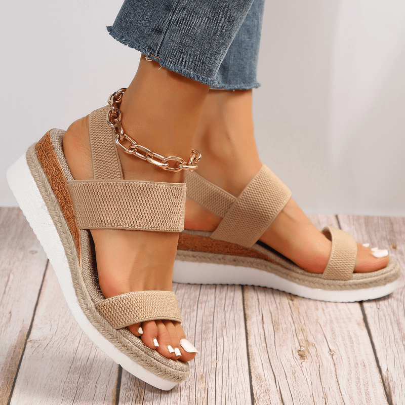 Melyora Platform Sandals — Céline de Montréal