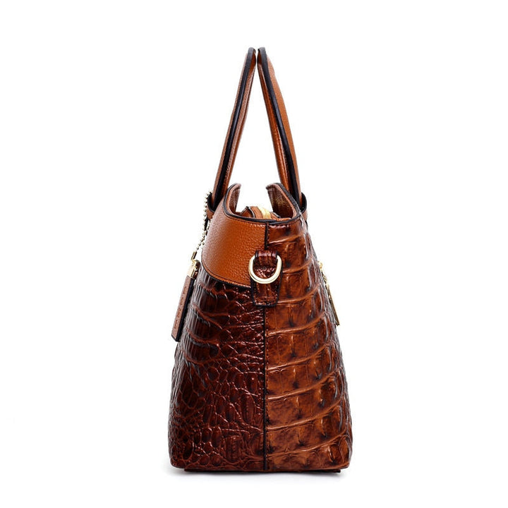 Oriana Handbags — Céline de Montréal — view 9