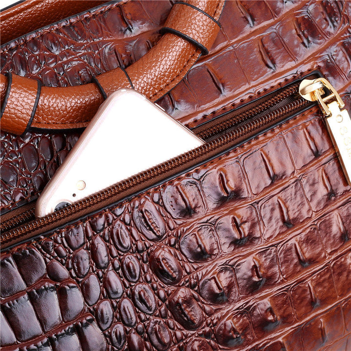 Oriana Handbags — Céline de Montréal — view 17