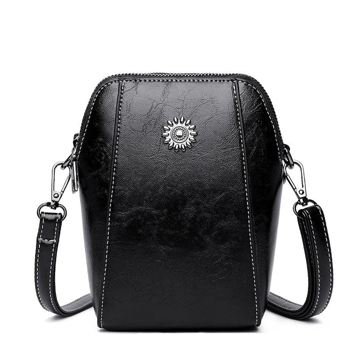 Vienna Handbags — Céline de Montréal — view 2