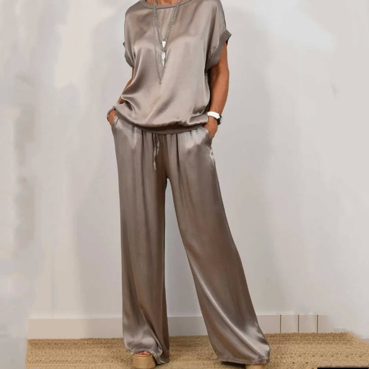 Rita Elegant Two-Piece Set Two-Piece Sets — Céline de Montréal — view 4