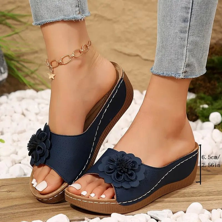 Medellín Orthopedic Sandals — Céline de Montréal — view 10
