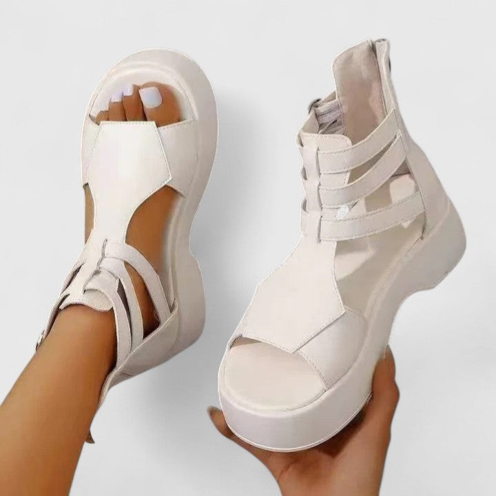Ivana orthopedic sandals Céline de Montréal